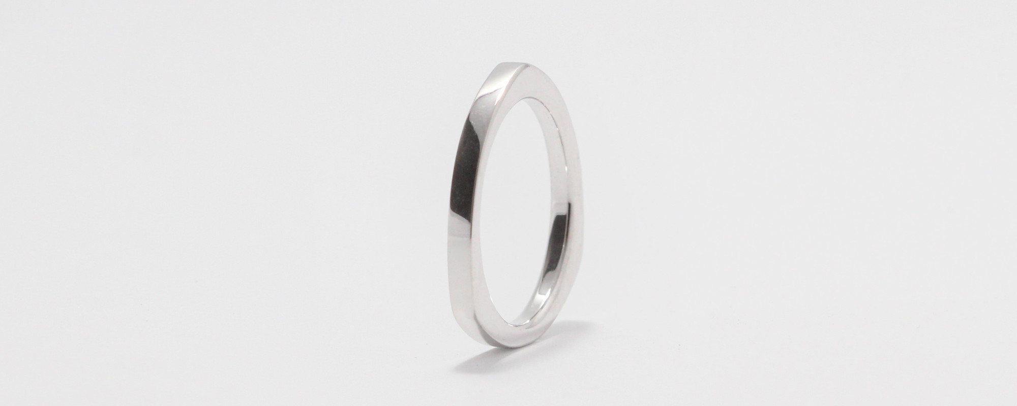 結婚指輪HIRA/3KAKU(ヒラサンカク)