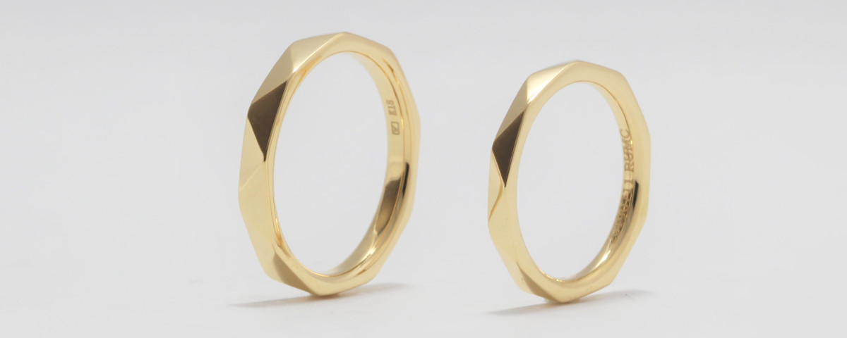 イエローゴールド多面の結婚指輪