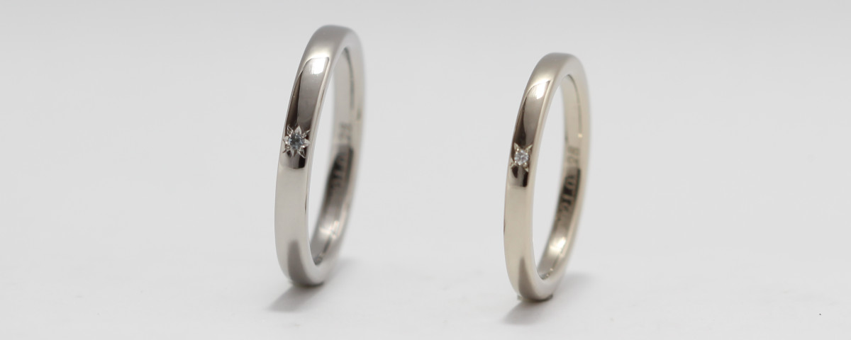 HIRAMARUブラックゴールドとシャンパンゴールドの結婚指輪