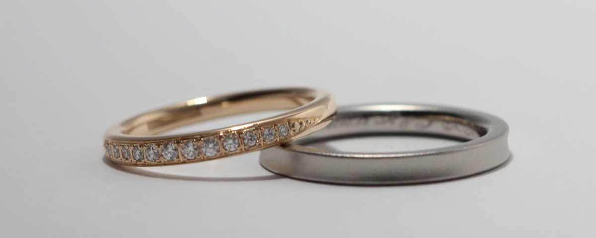あえてお互いに異なるデザインを選択する結婚指輪